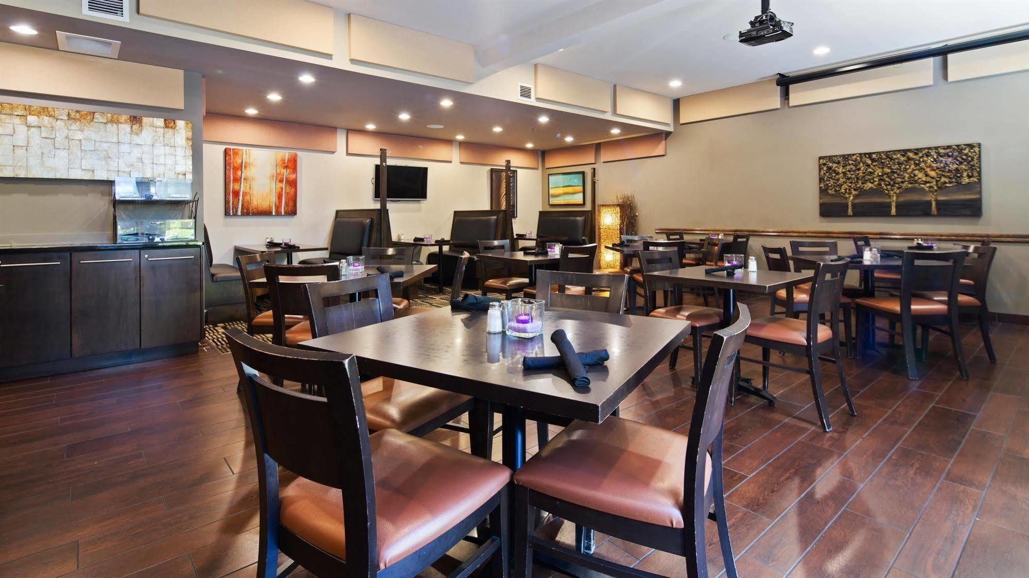 Best Western Plus Bridgewater Hotel & Convention Centre Dış mekan fotoğraf